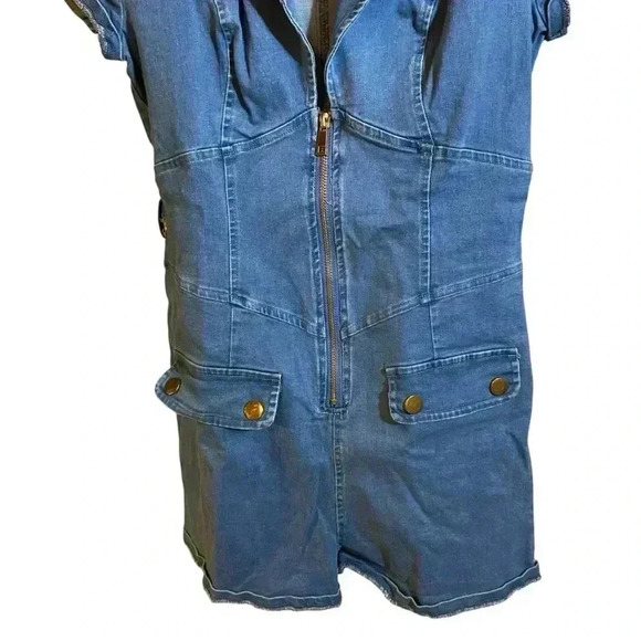 VGT Fashion Nova Women's Denim Zip Up Short Jumpsuit with 2 Front Pockets M - Picture 2 of 16